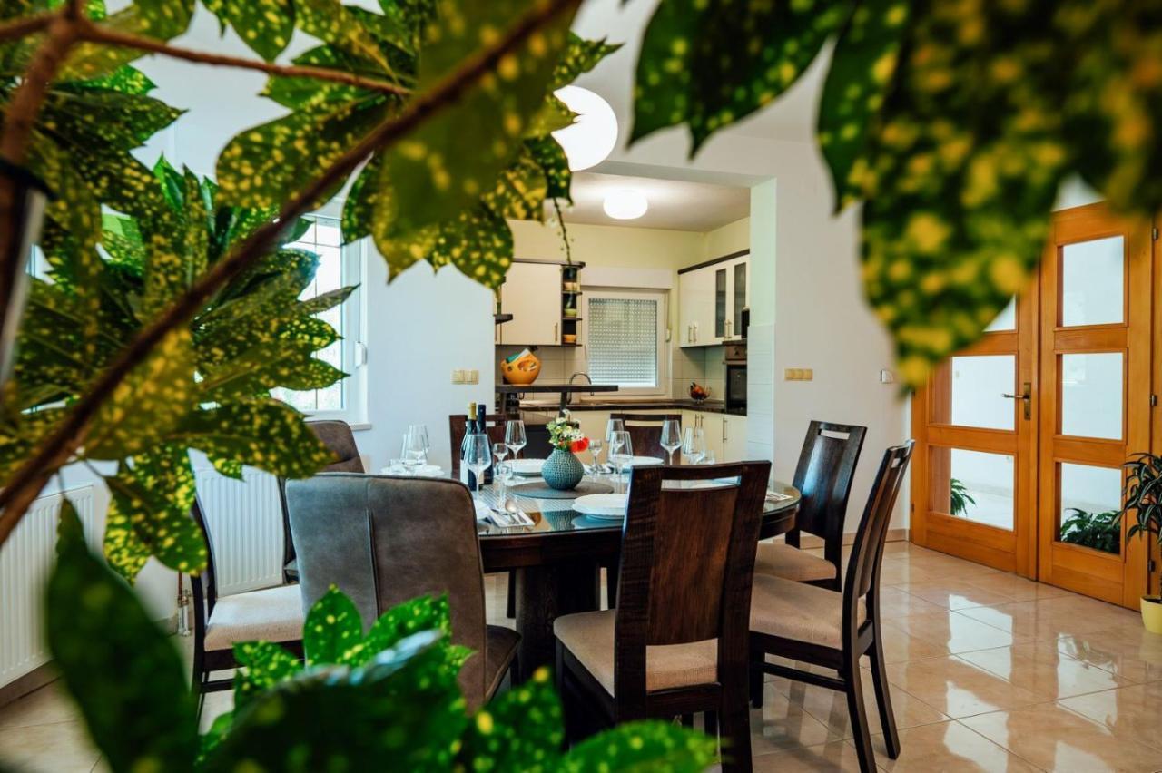 Holiday Home Terra Roca - Imotski, Natural Environment With Complete Peace And Quiet. Eksteriør bilde