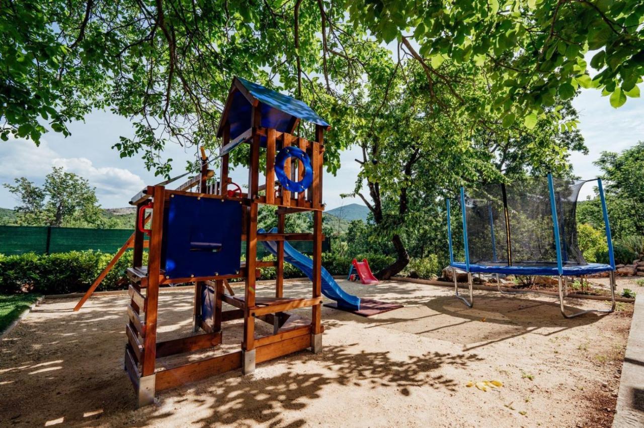 Holiday Home Terra Roca - Imotski, Natural Environment With Complete Peace And Quiet. Eksteriør bilde